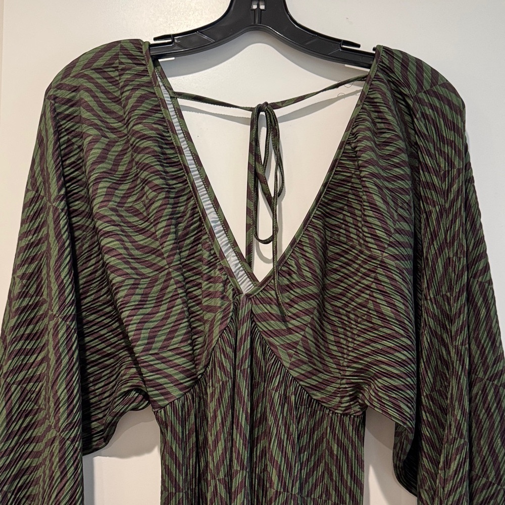 Zara Camouflage Print Slip or Swim Cover in Olive & Brown